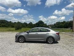 2022 Kia Rio 