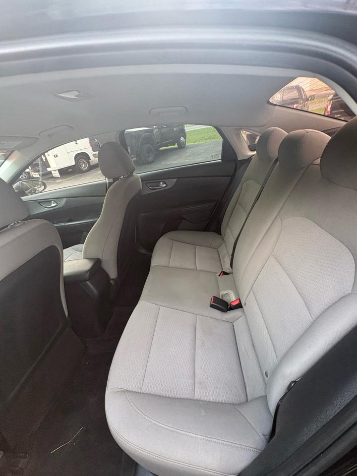 Kia Forte LXS IVT 2021