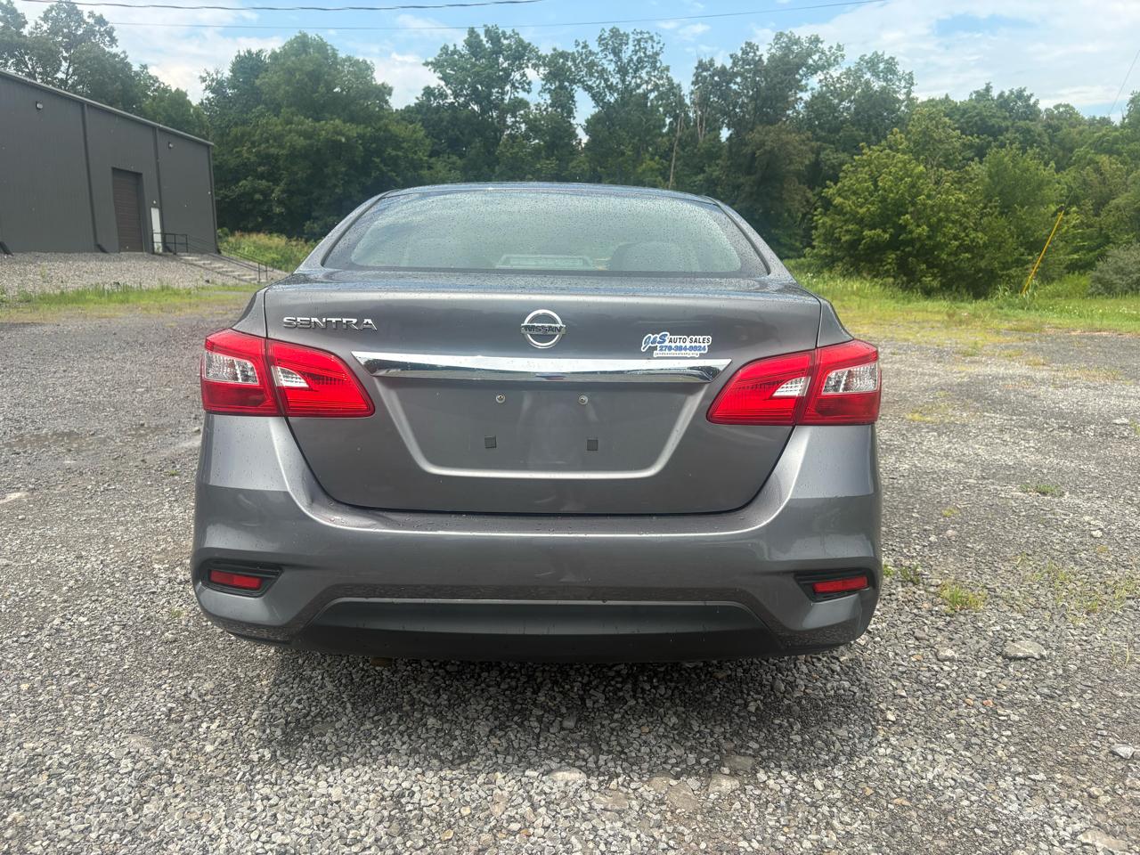 Nissan Sentra S CVT 2017