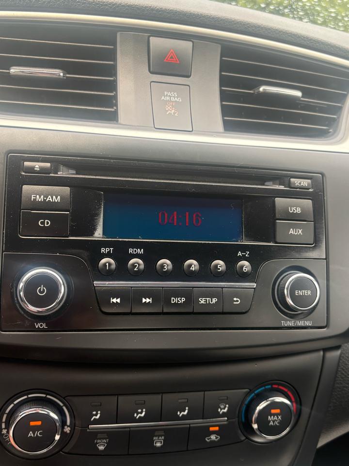 Nissan Sentra S CVT 2017