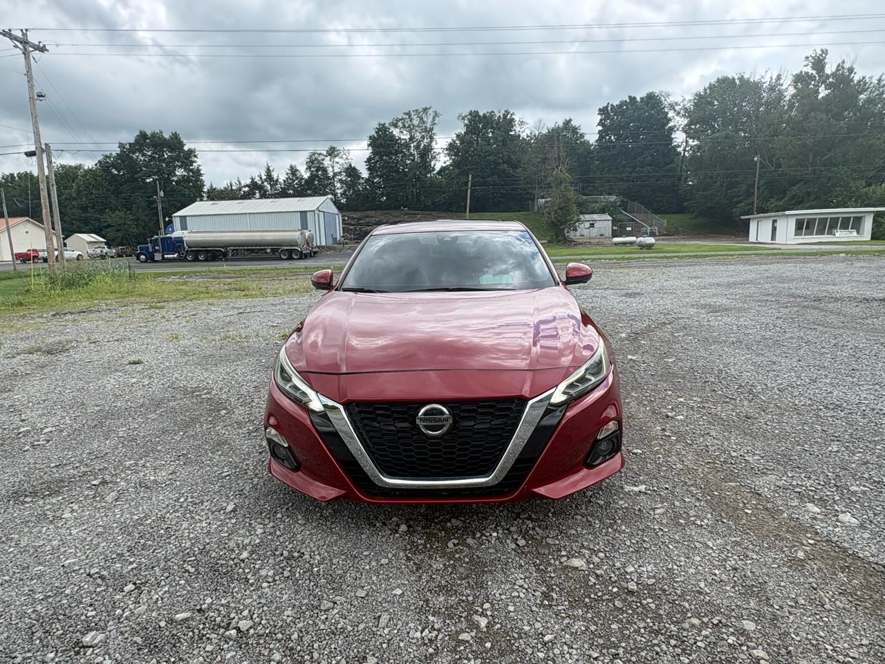 Nissan Altima 2.5 Platinum Sedan 2019