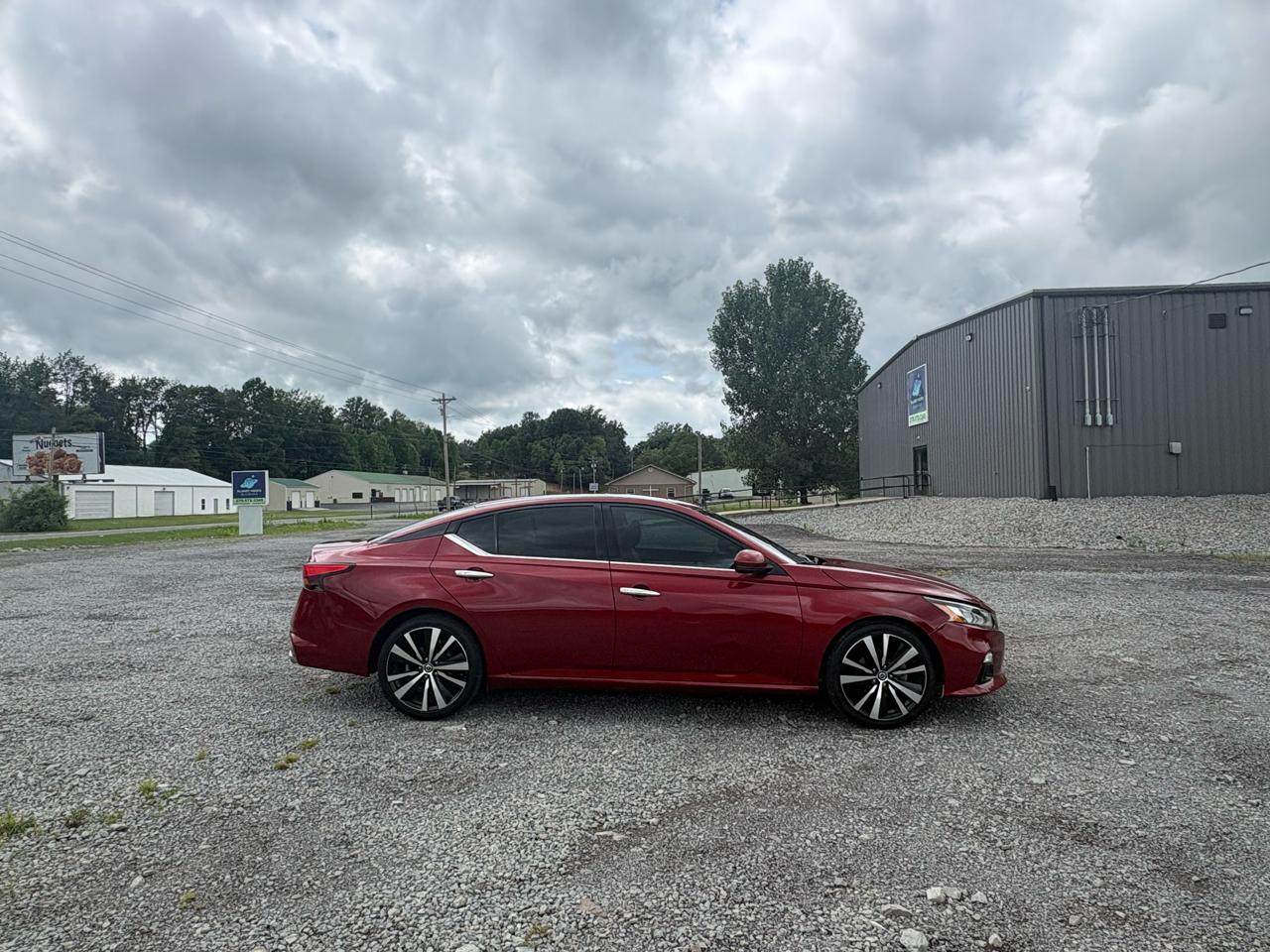 Nissan Altima 2.5 Platinum Sedan 2019