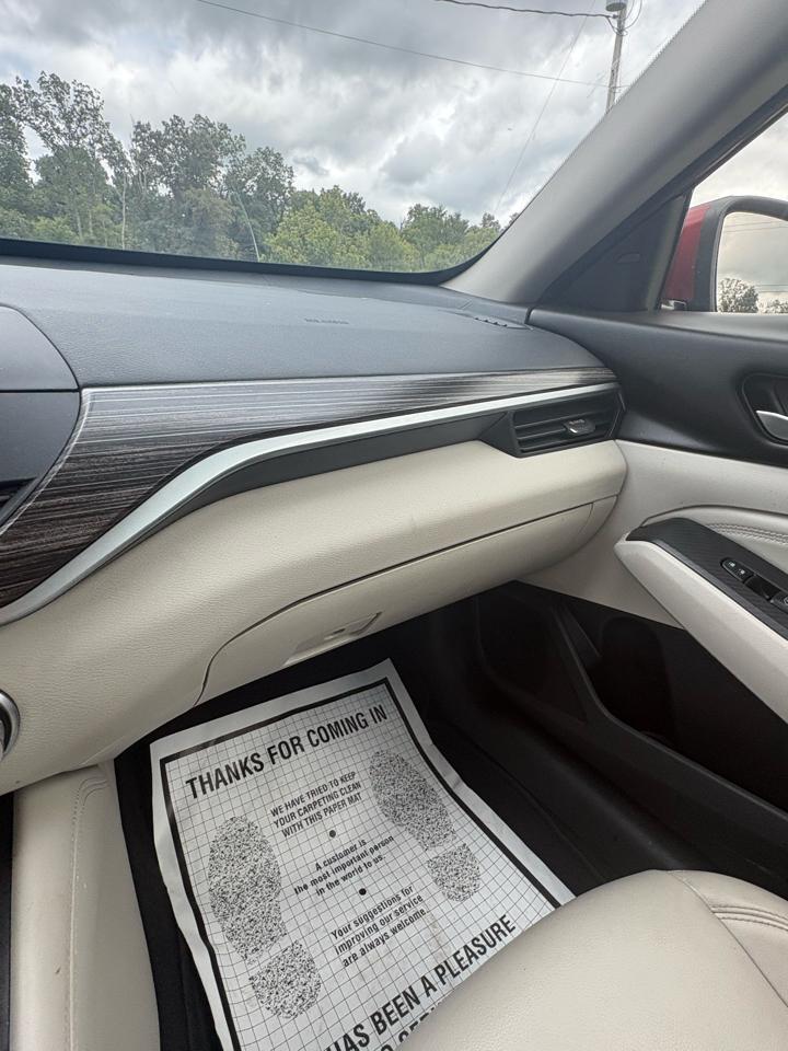 Nissan Altima 2.5 Platinum Sedan 2019