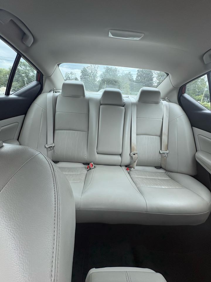 Nissan Altima 2.5 Platinum Sedan 2019