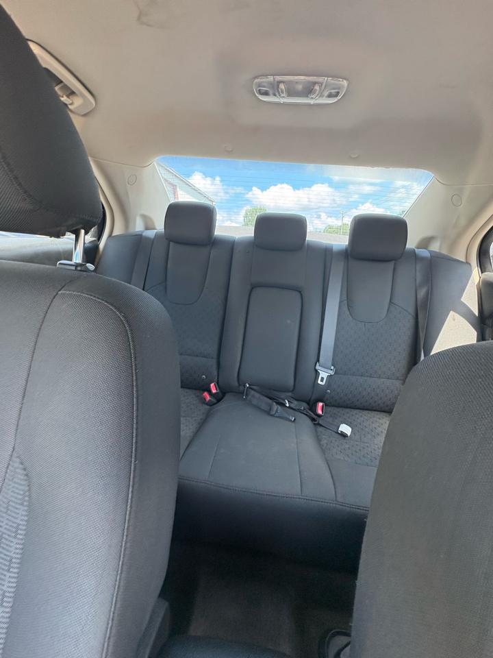 Ford Fusion 4dr Sdn SE FWD 2010