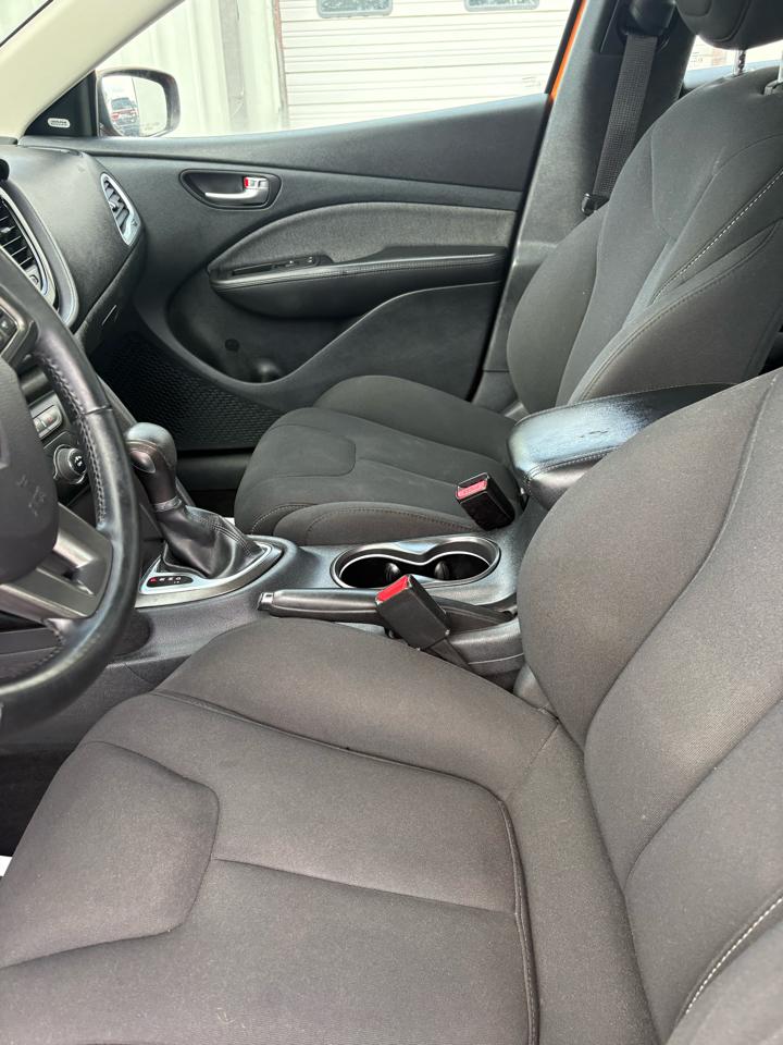 Dodge Dart 4dr Sdn SXT 2013
