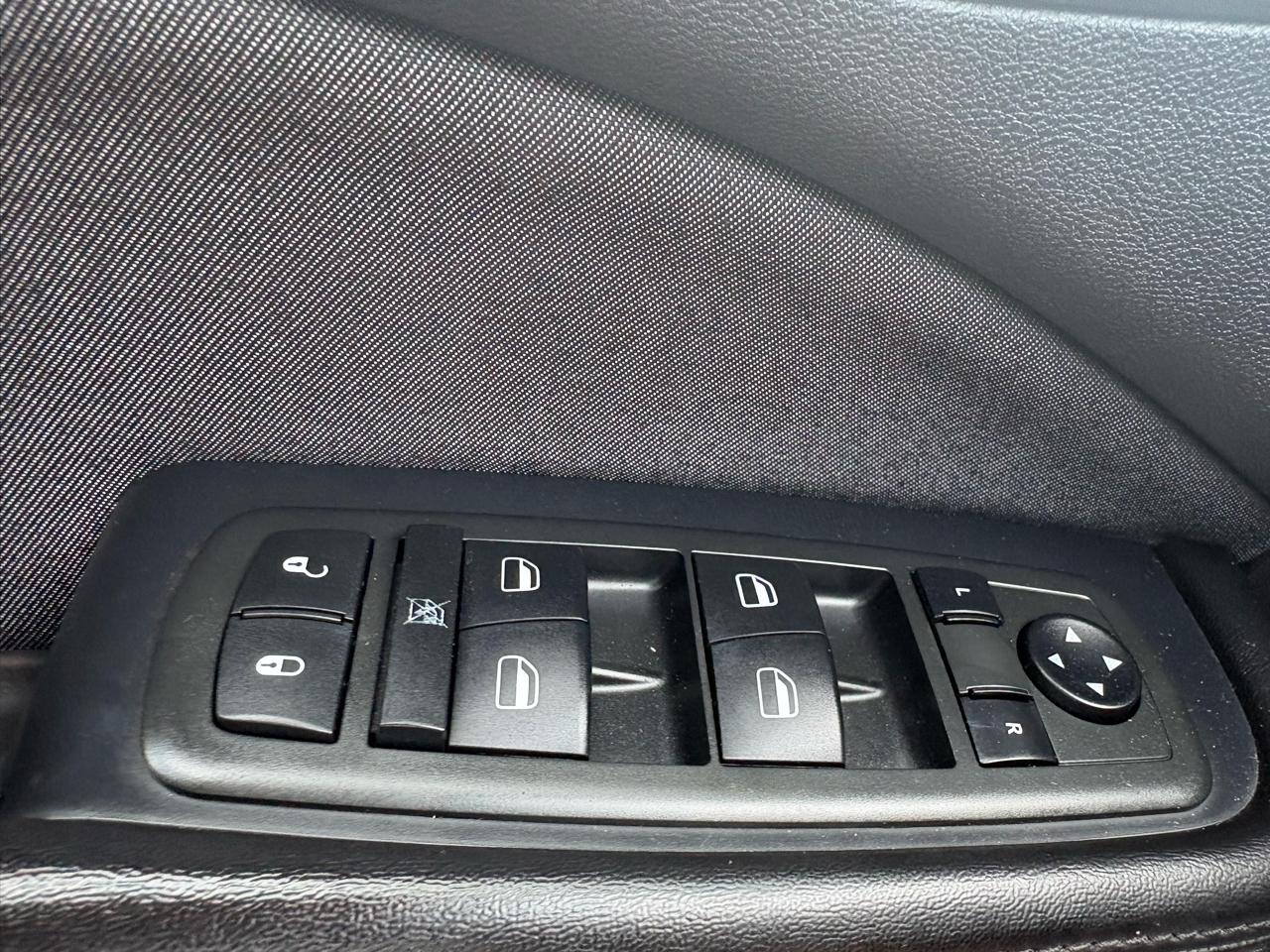 Dodge Dart 4dr Sdn SXT 2013