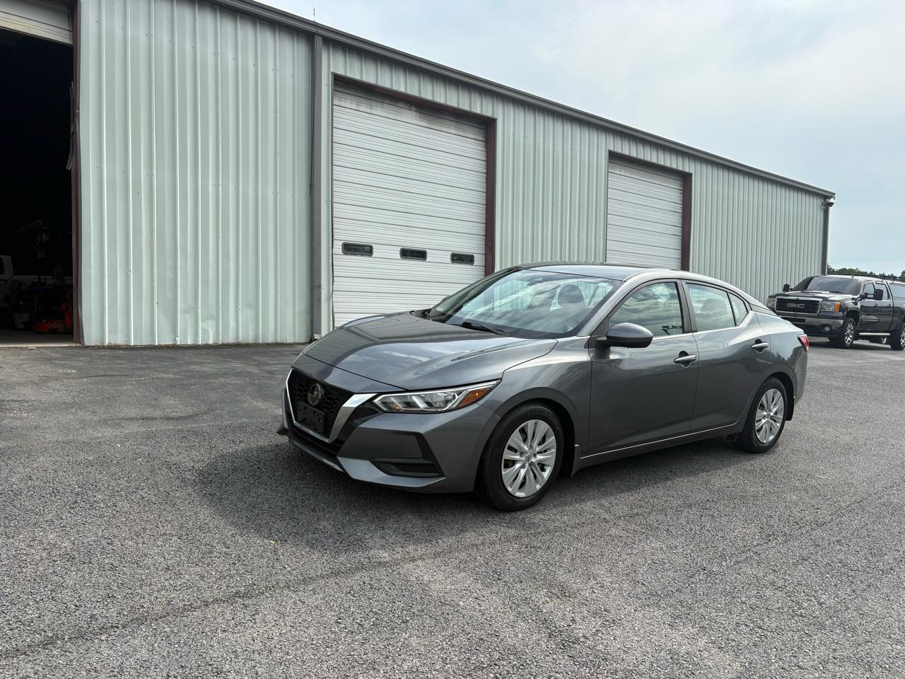 Nissan Sentra S CVT 2020