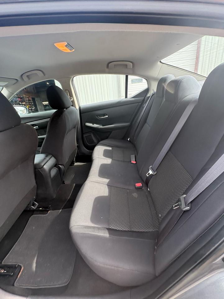 Nissan Sentra S CVT 2020