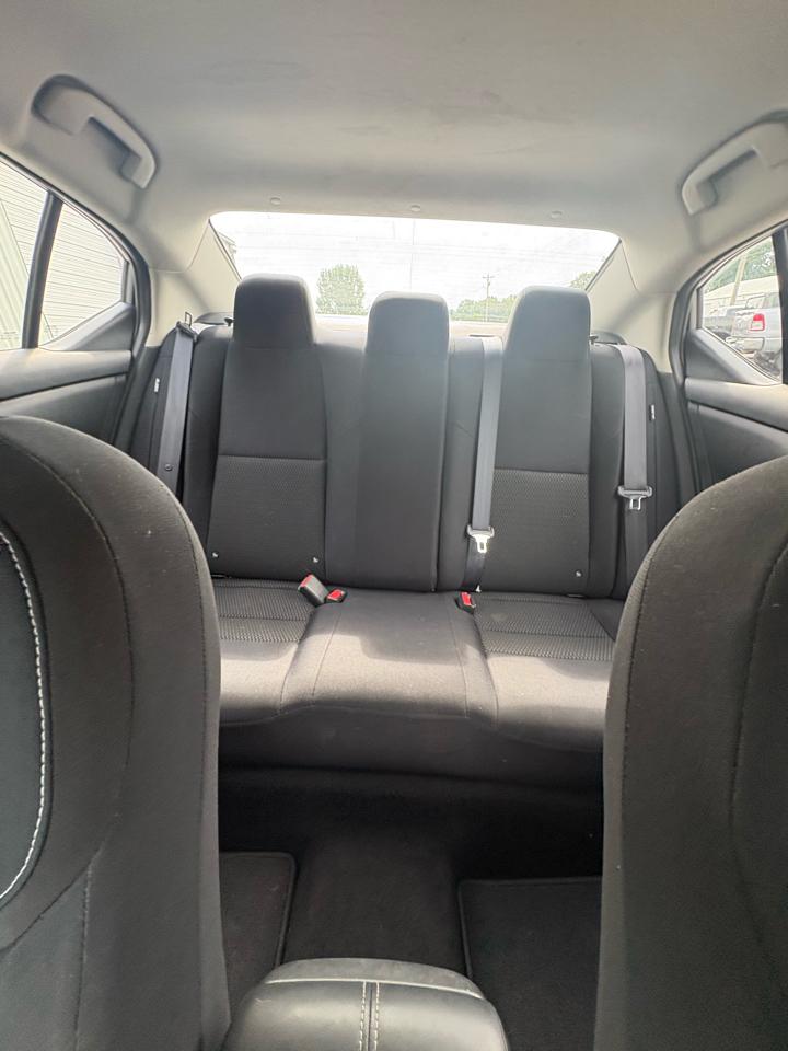 Nissan Sentra S CVT 2020