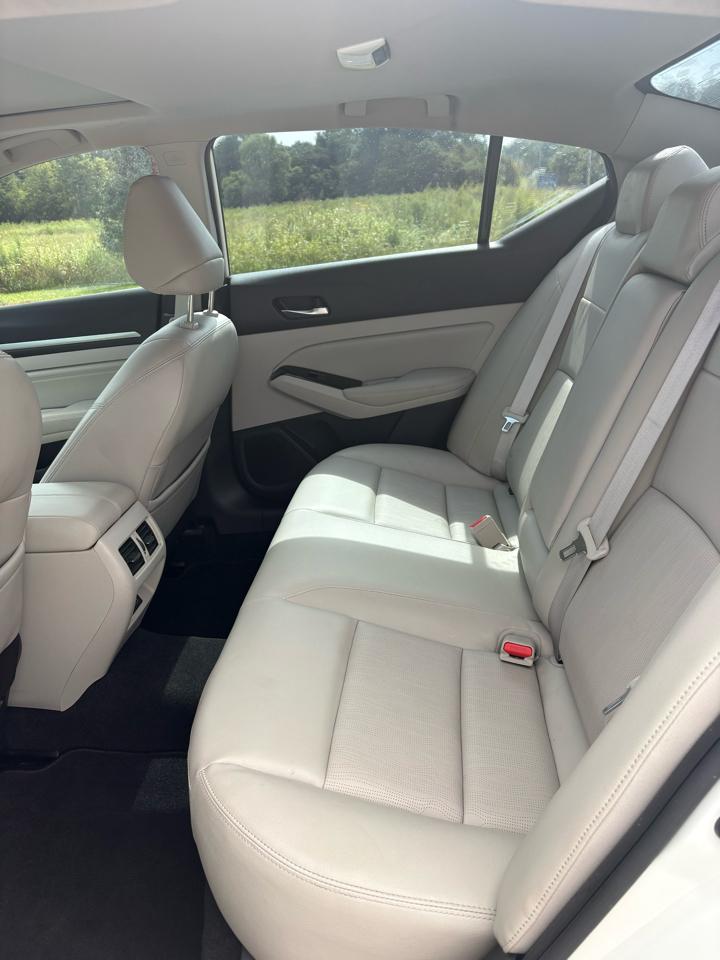 Nissan Altima 2.5 SL Sedan 2021