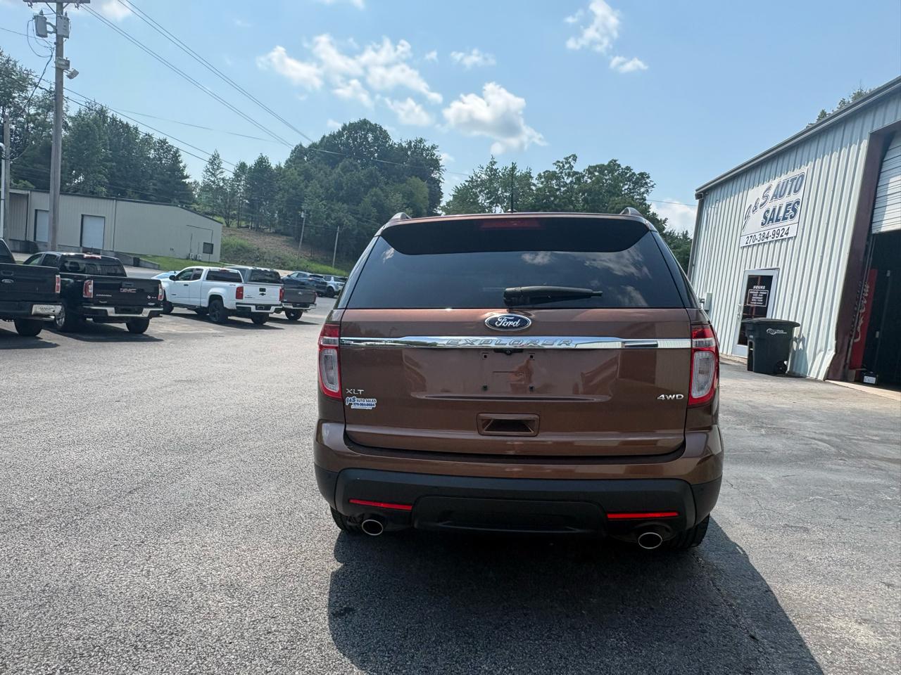 Ford Explorer 4WD 4dr XLT 2012