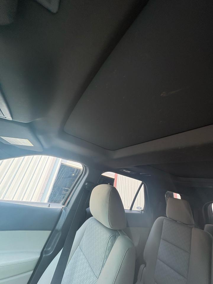 Ford Explorer 4WD 4dr XLT 2012