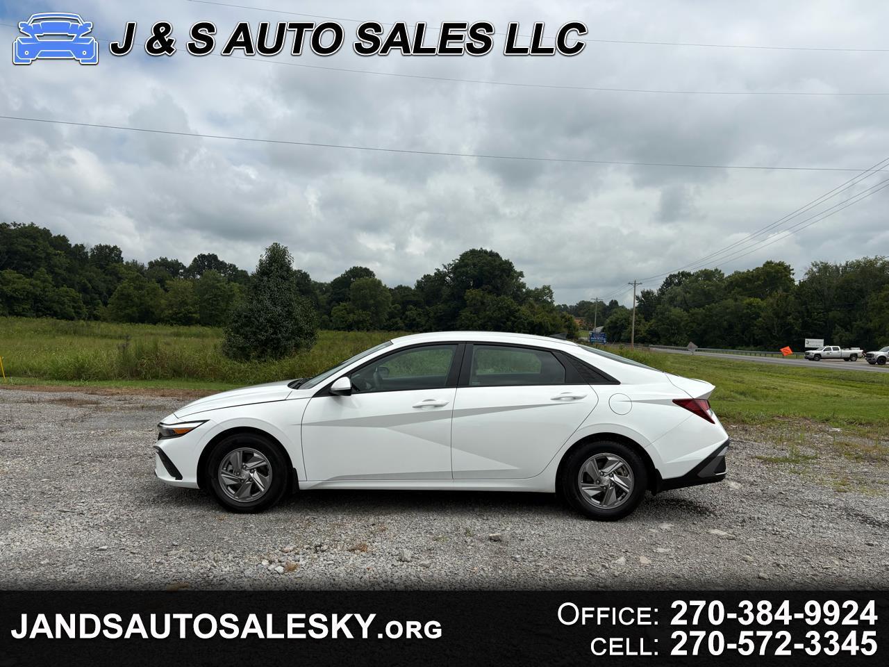 Hyundai Elantra SE IVT 2025