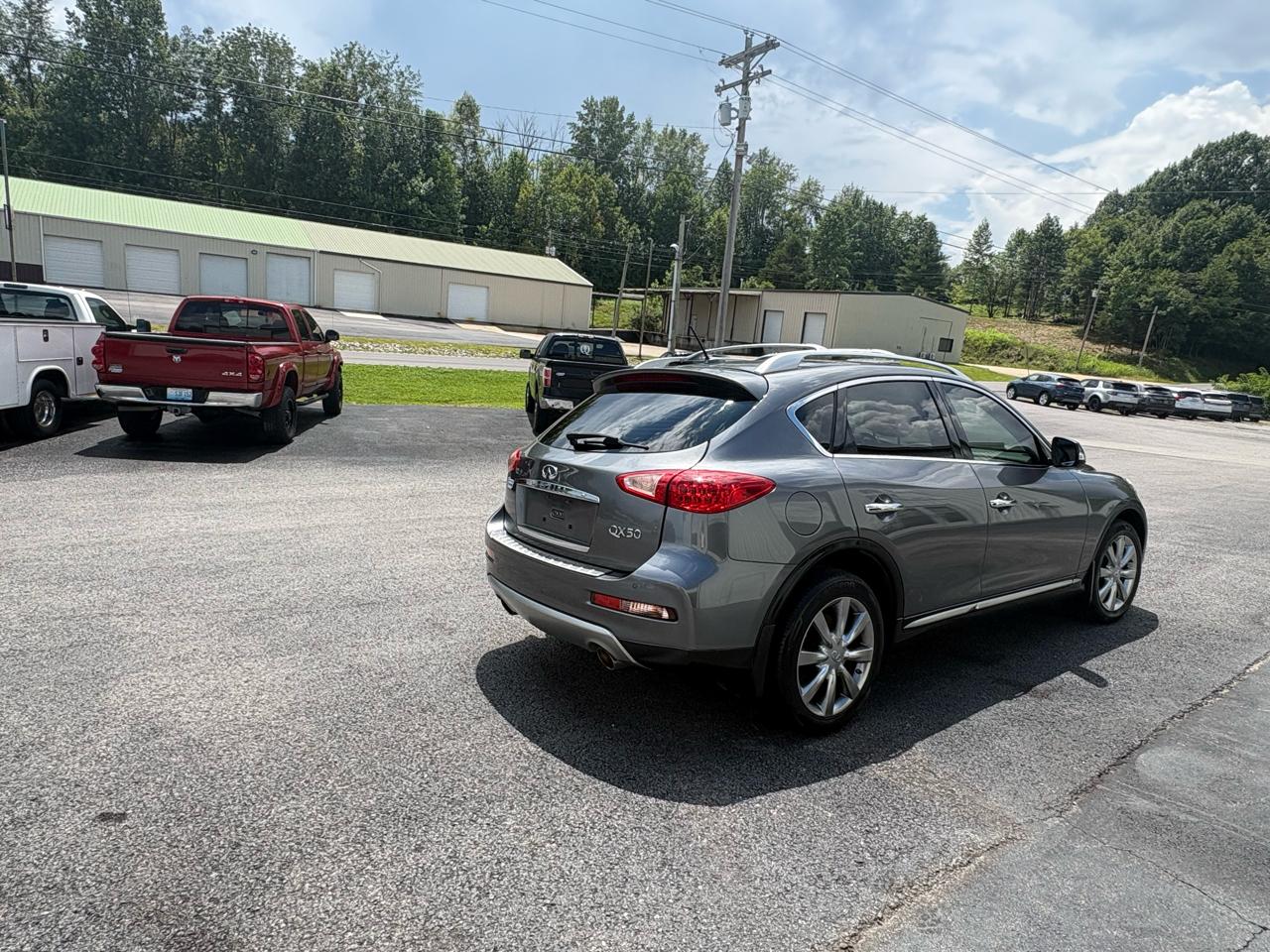 Infiniti QX50 AWD 2017