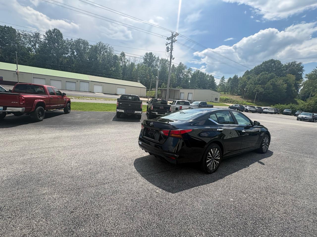Nissan Altima SV FWD 2025