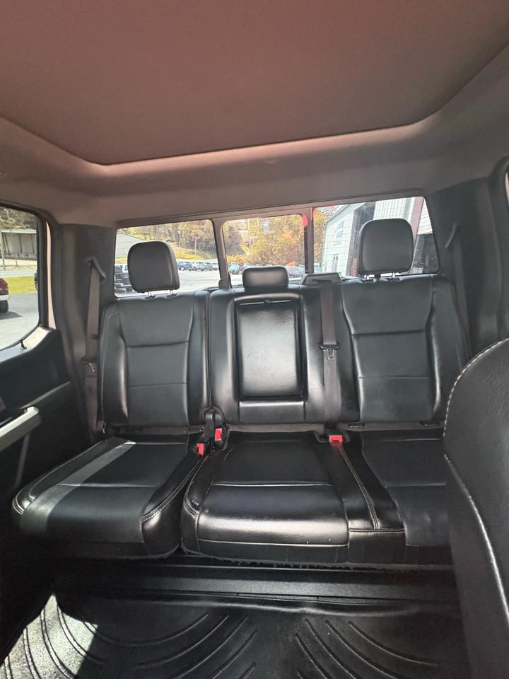 Ford Super Duty F-250 SRW Lariat 4WD Crew Cab 6.75' Box 2018