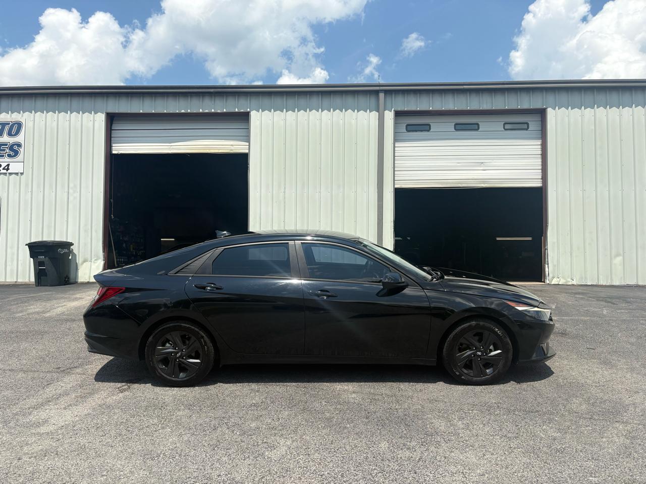 Hyundai Elantra SEL IVT 2023