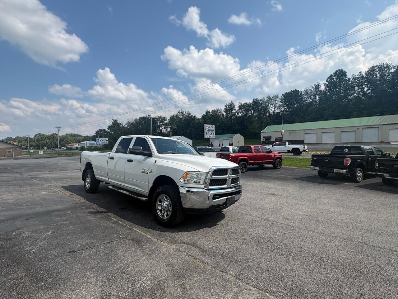 RAM 2500 Tradesman 4x4 Crew Cab 8' Box 2018