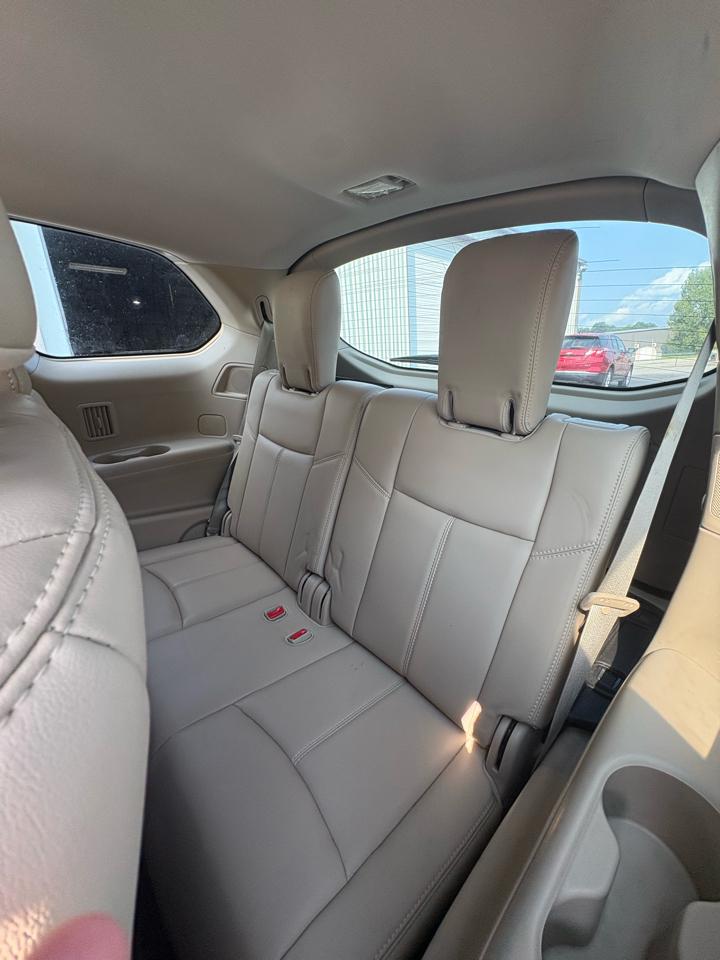 Nissan Pathfinder FWD SL 2017