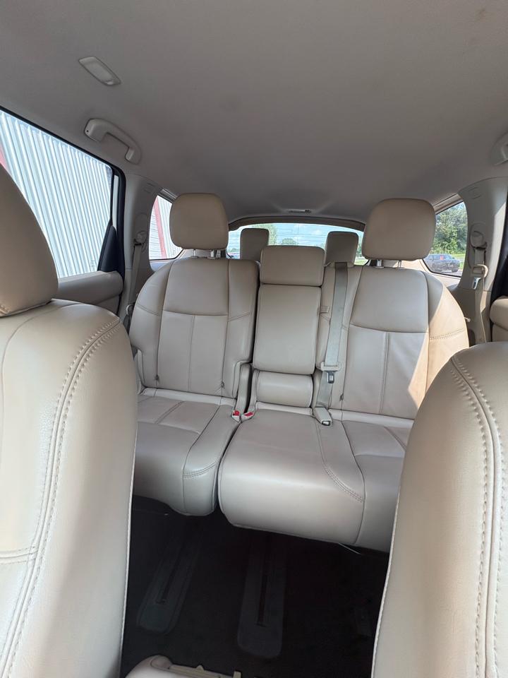 Nissan Pathfinder FWD SL 2017