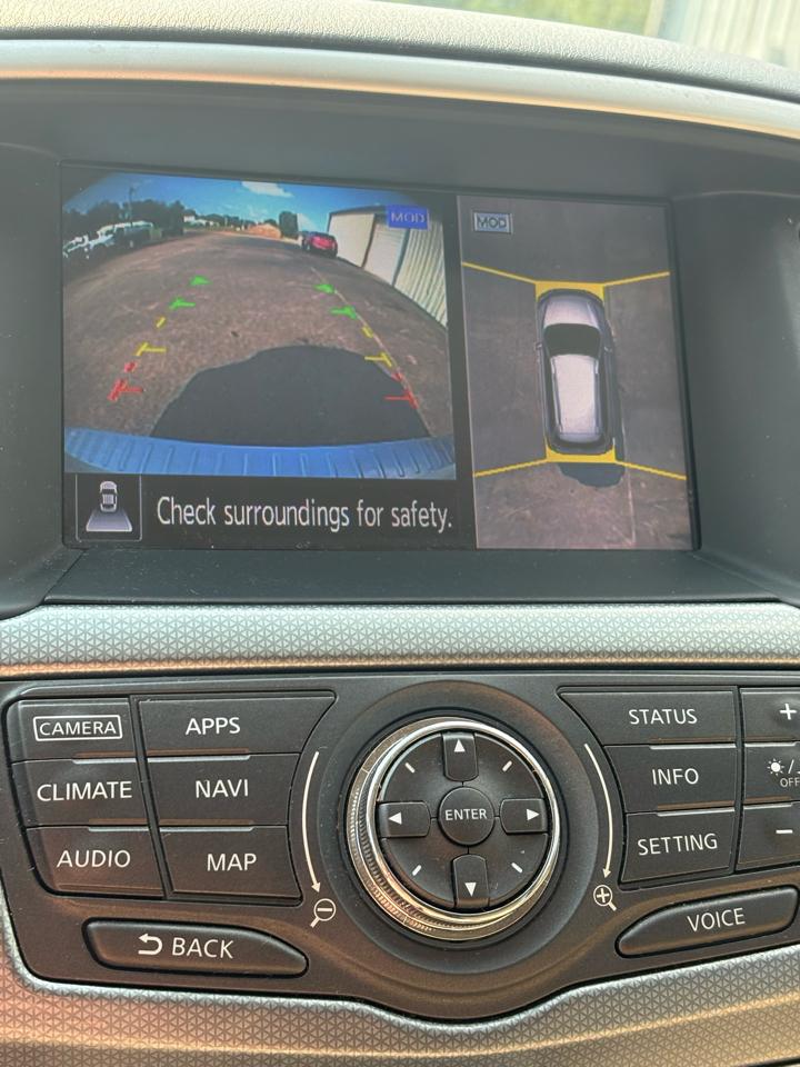 Nissan Pathfinder FWD SL 2017
