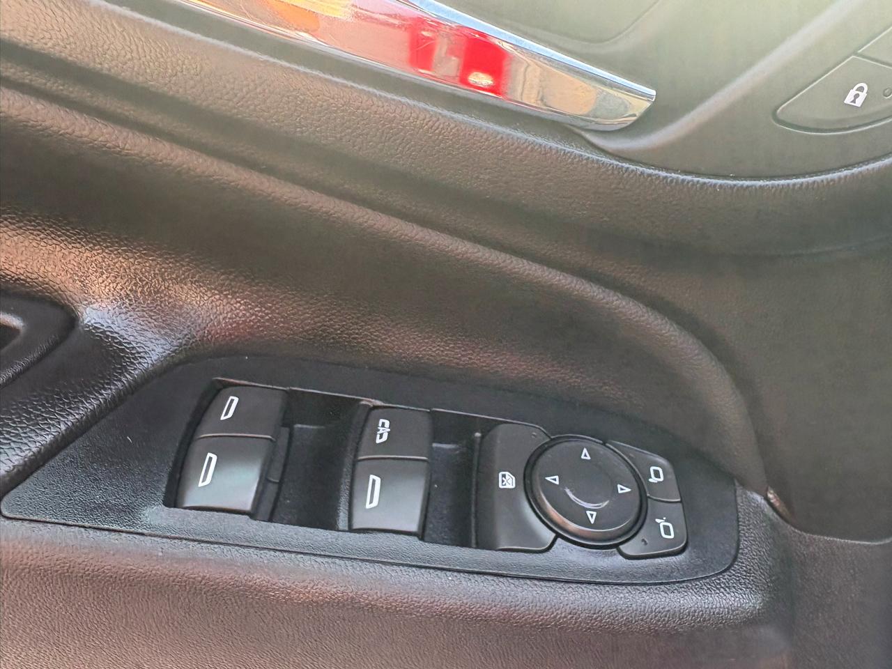 Chevrolet Equinox AWD 4dr LT w/1LT 2019