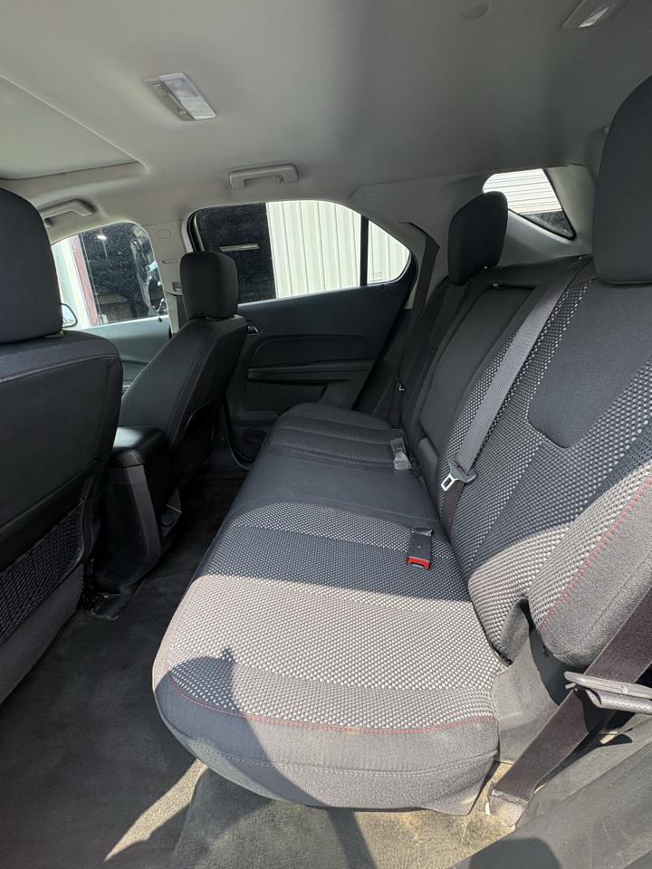 Chevrolet Equinox AWD 4dr LT w/1LT 2017