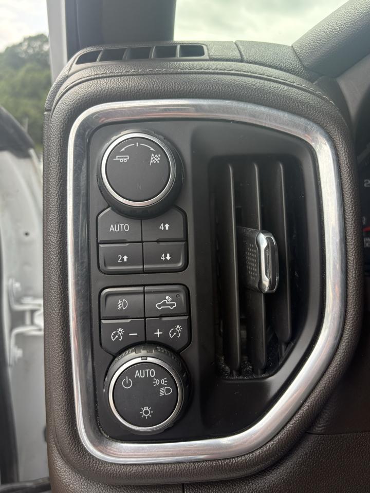 Chevrolet Silverado 1500 4WD Crew Cab 147" LT Trail Boss 2019