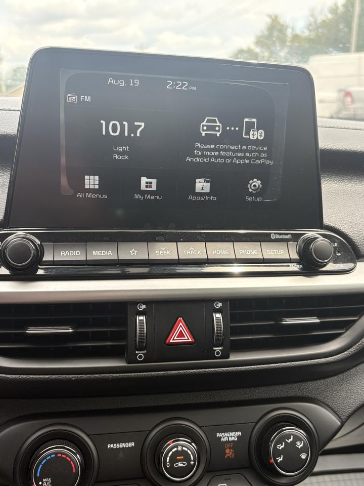 Kia Forte LXS IVT 2021