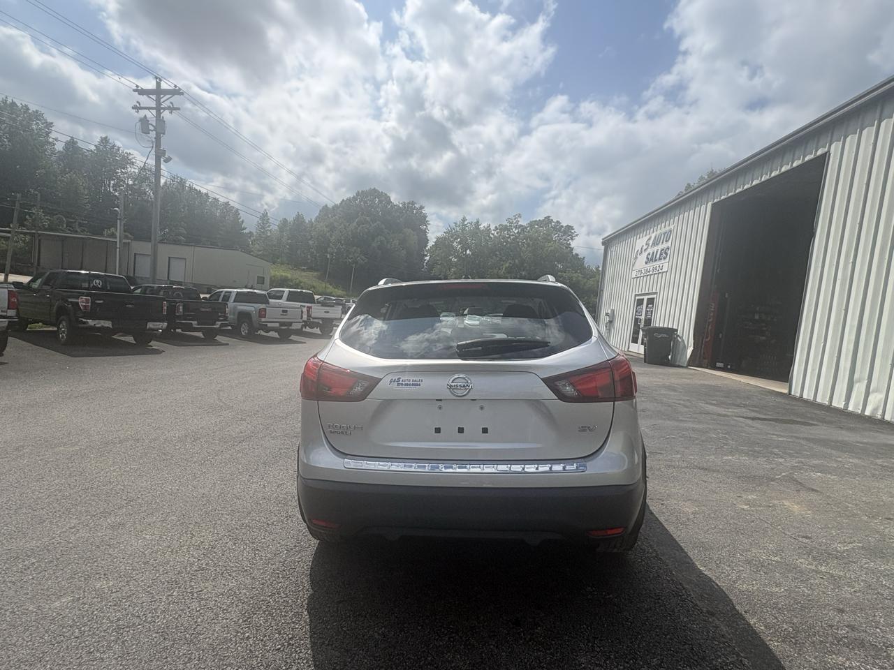 Nissan Rogue Sport 2018.5 FWD SV 2018
