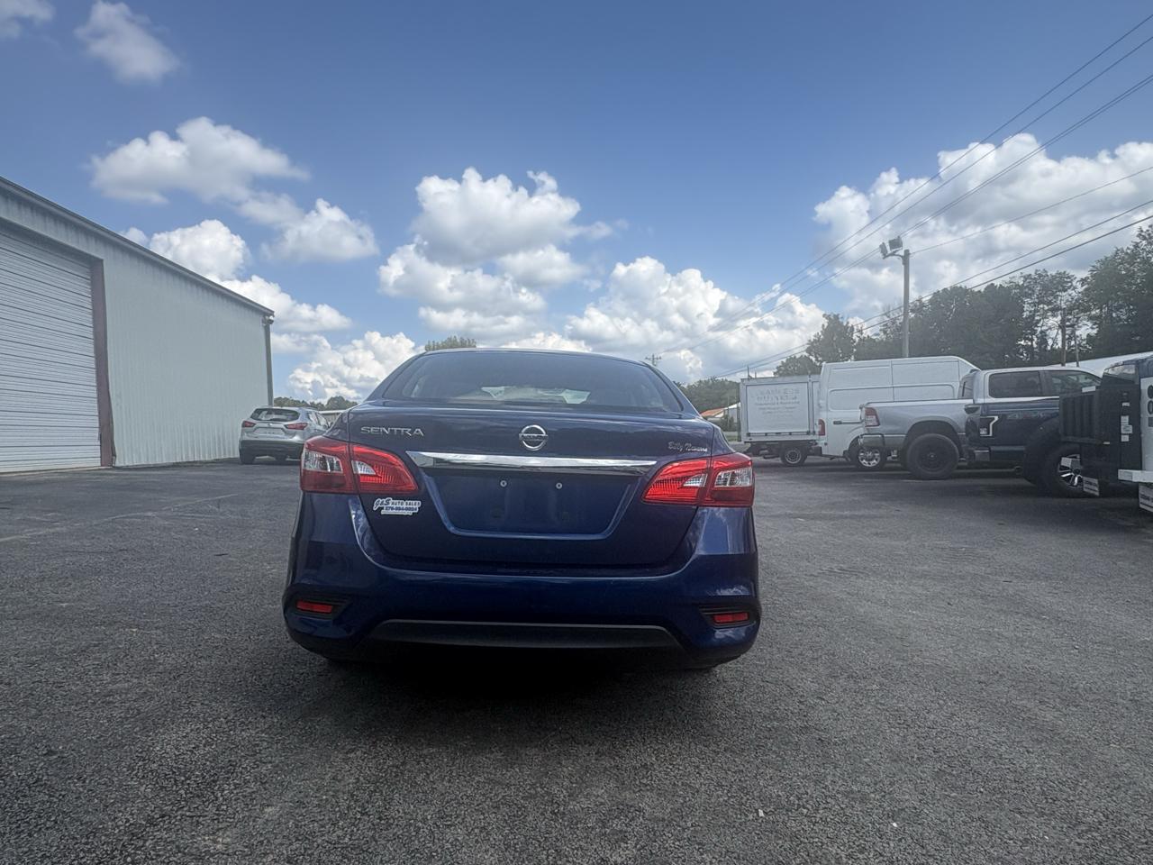 Nissan Sentra S CVT 2019