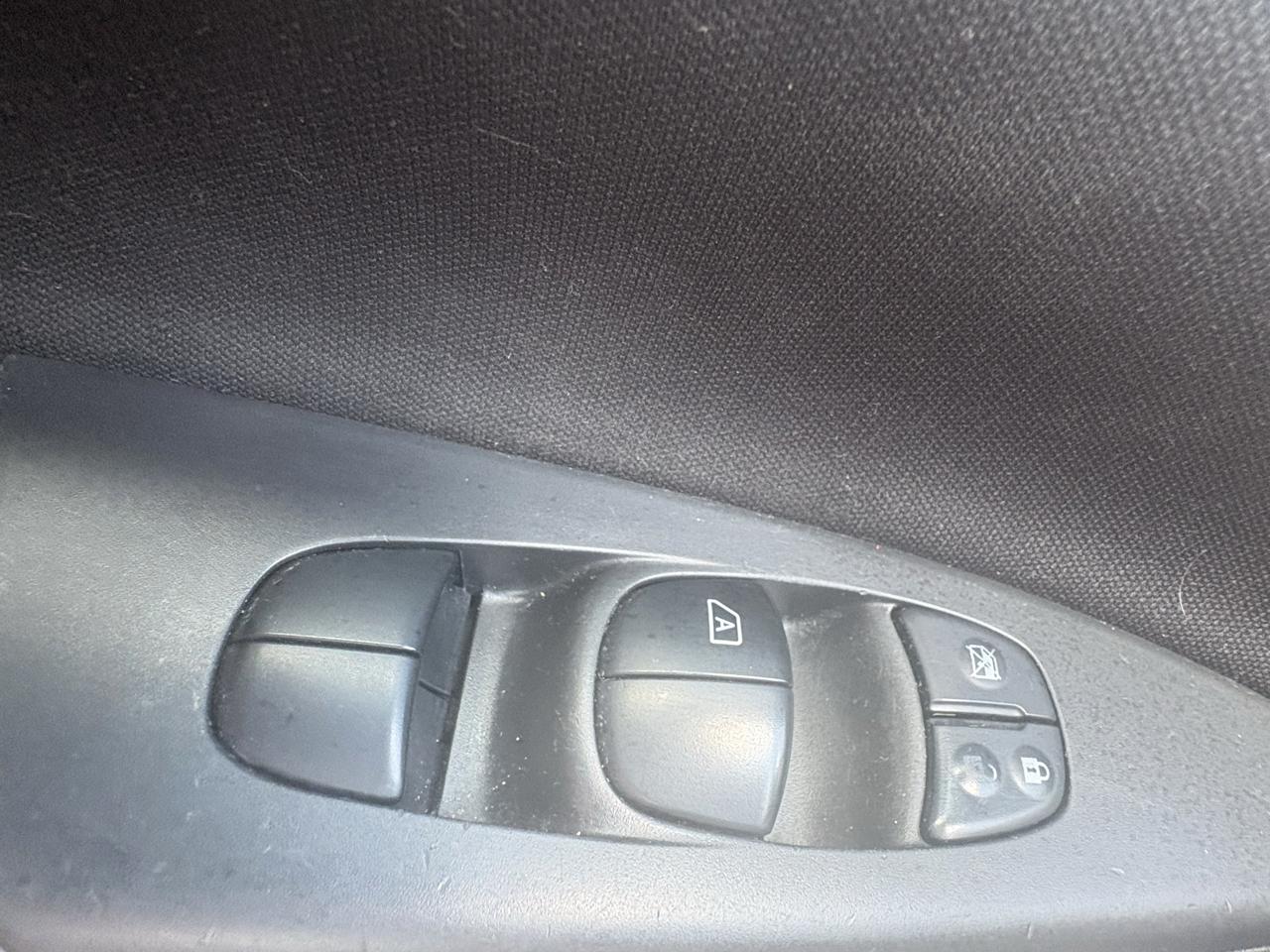 Nissan Sentra S CVT 2019