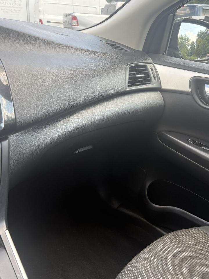 Nissan Sentra S CVT 2019