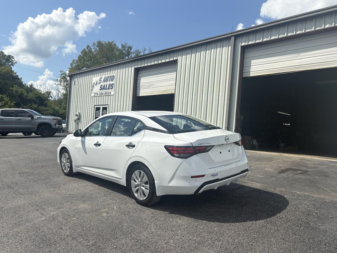 Nissan Sentra S CVT 2024