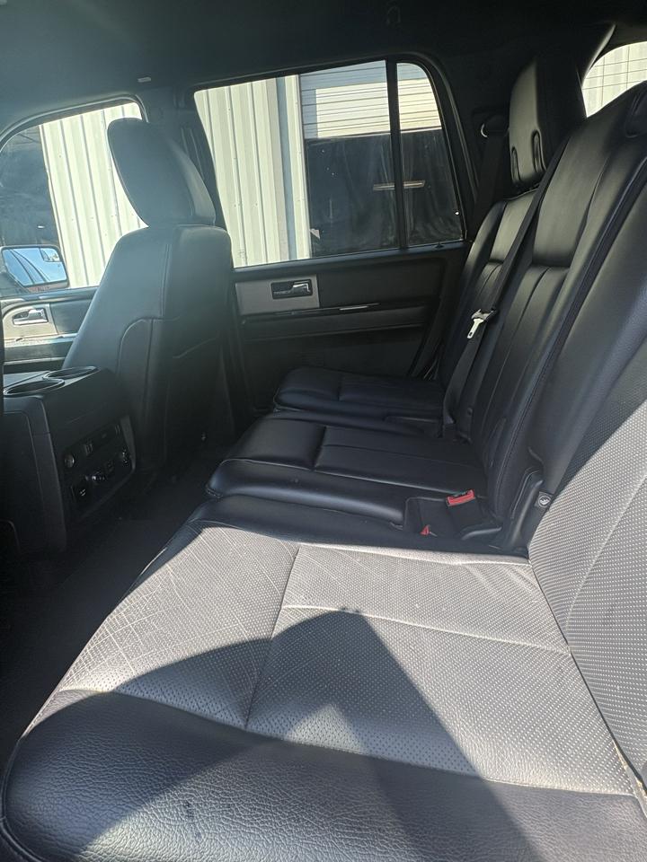 Ford Expedition XLT 2WD 2016