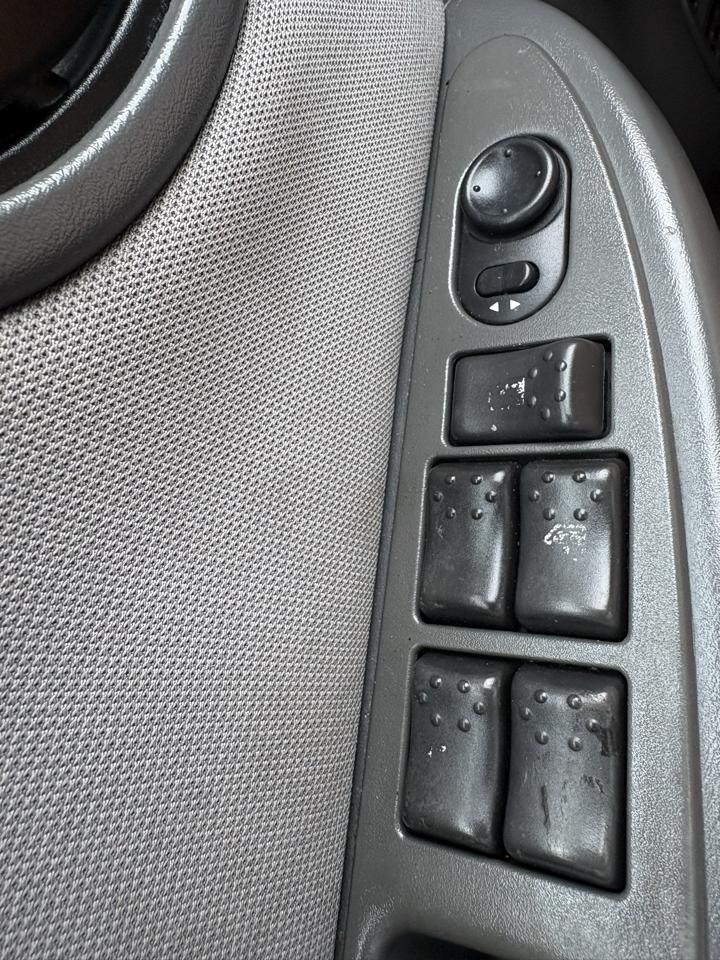 Saturn ION ION 2 4dr Sdn Auto 2003