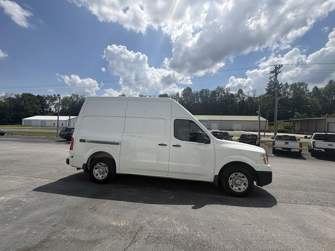 Nissan NV Cargo NV2500 HD High Roof V6 SV 2020