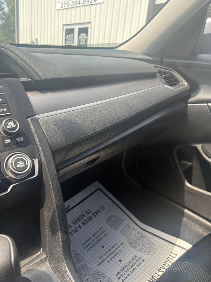 Honda Civic Sedan LX CVT 2017