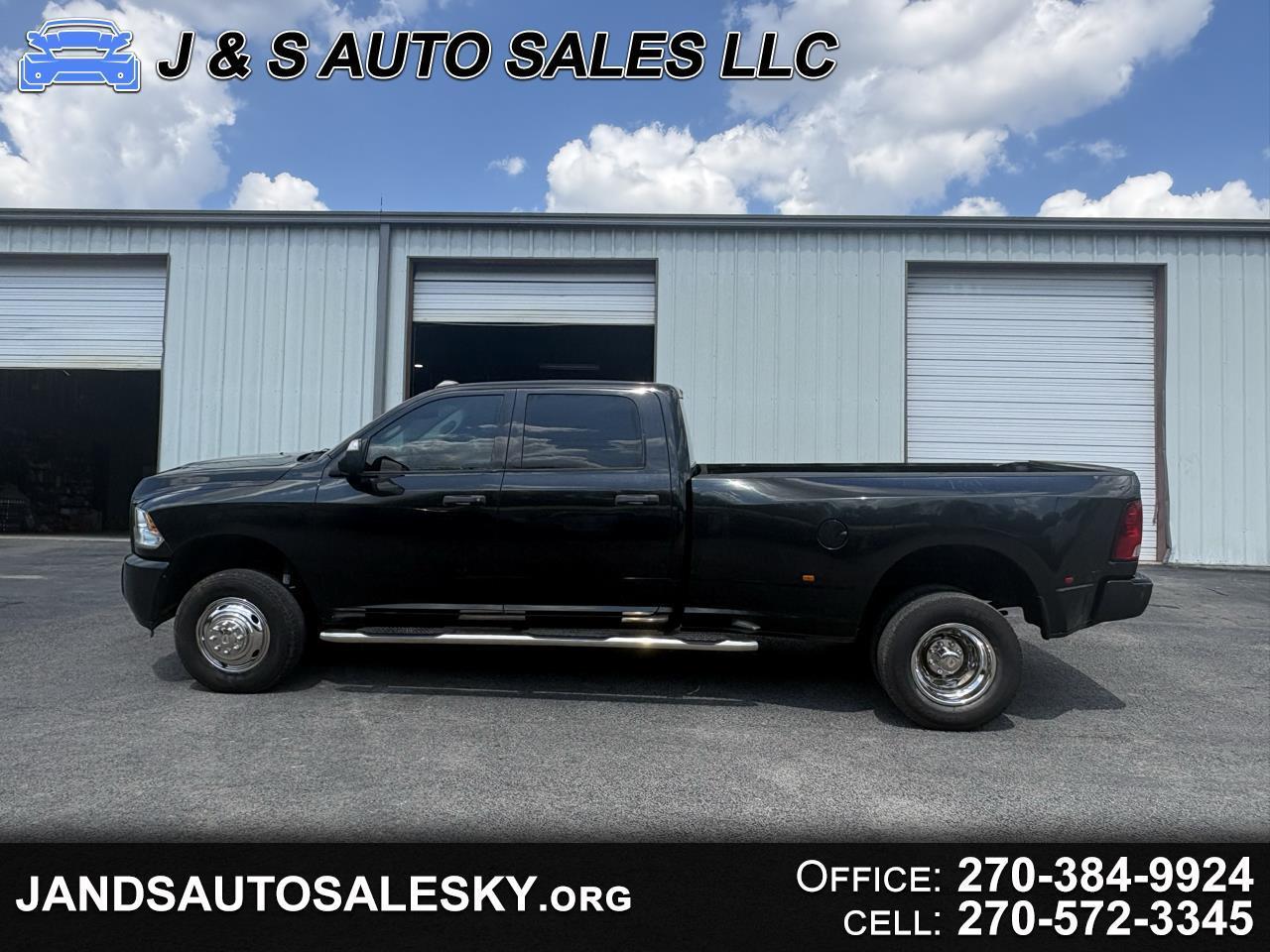 RAM 3500 Tradesman 4x4 Crew Cab 8' Box 2018