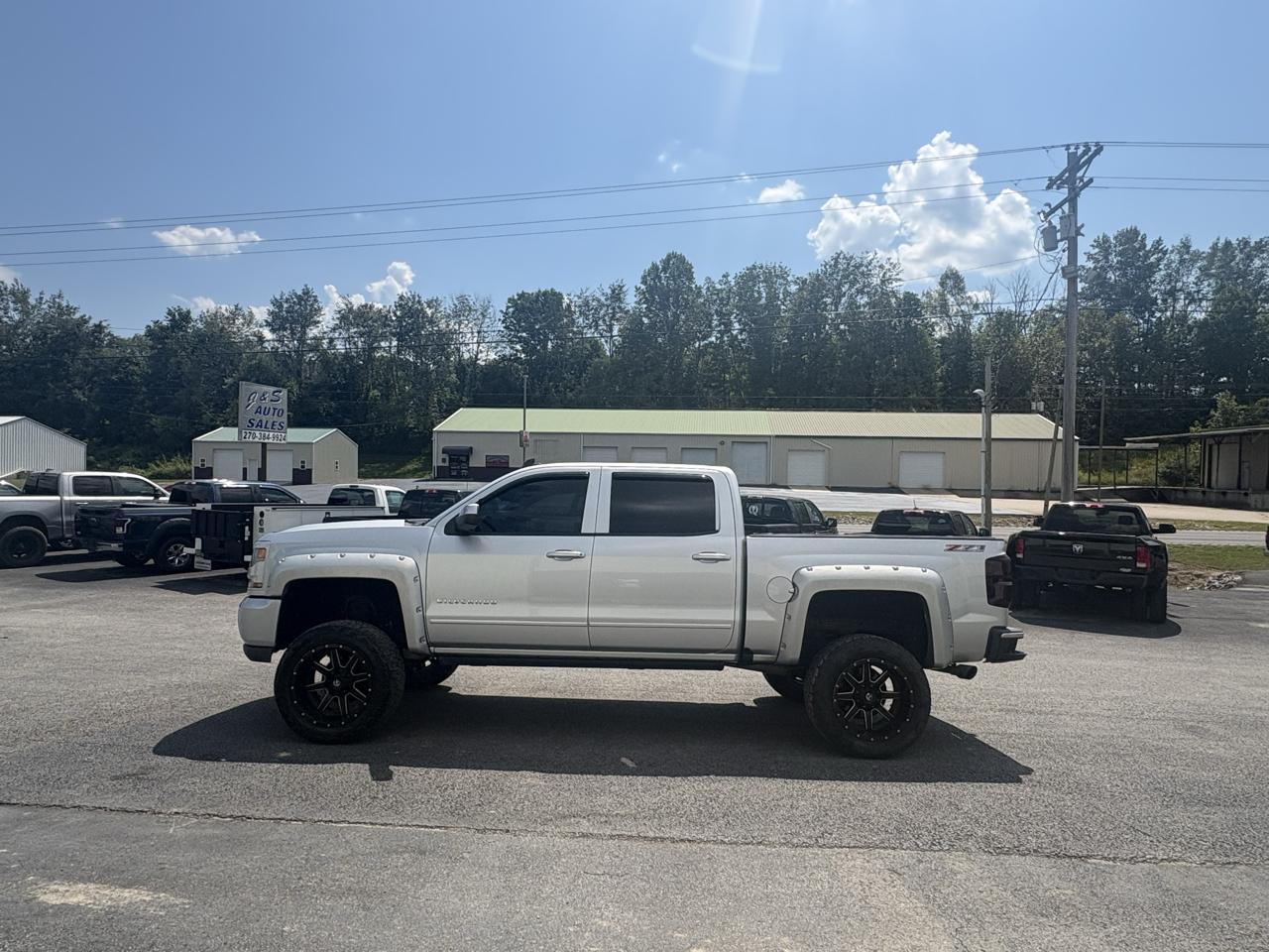 Chevrolet Silverado 1500 4WD Crew Cab 143.5" LT w/2LT 2017