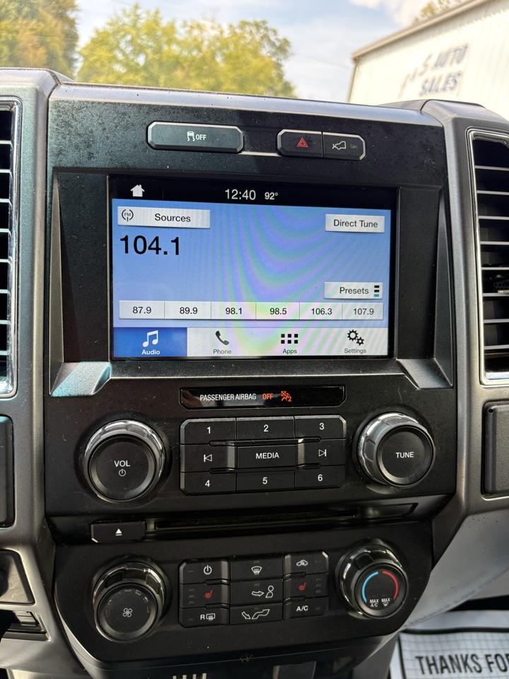 Ford F-150 XLT 4WD 2016