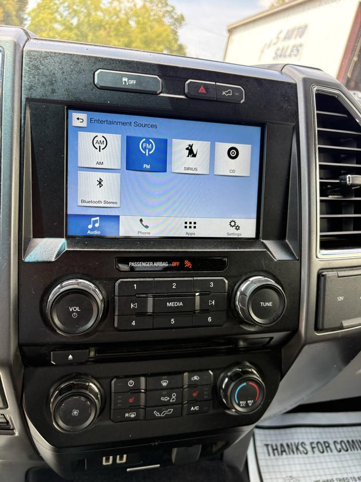 Ford F-150 XLT 4WD 2016