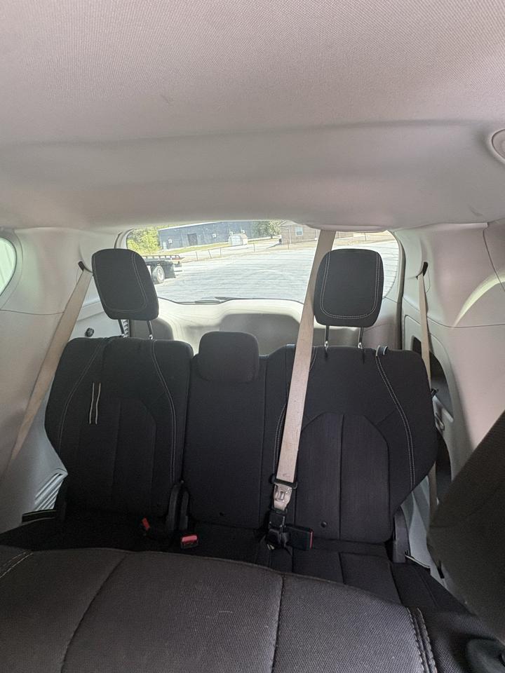 Chrysler Voyager L FWD 2021