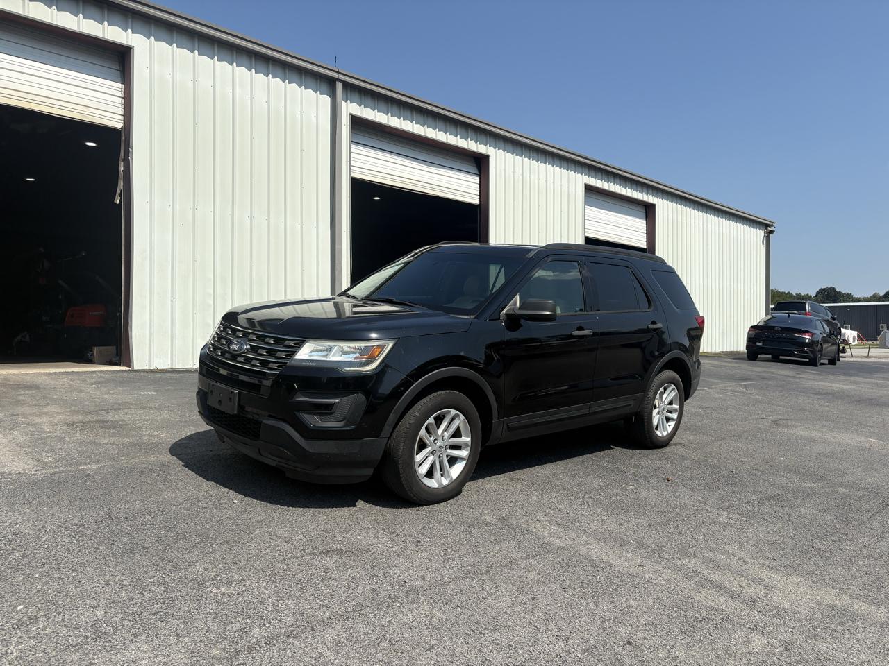 Ford Explorer Base 4WD 2017