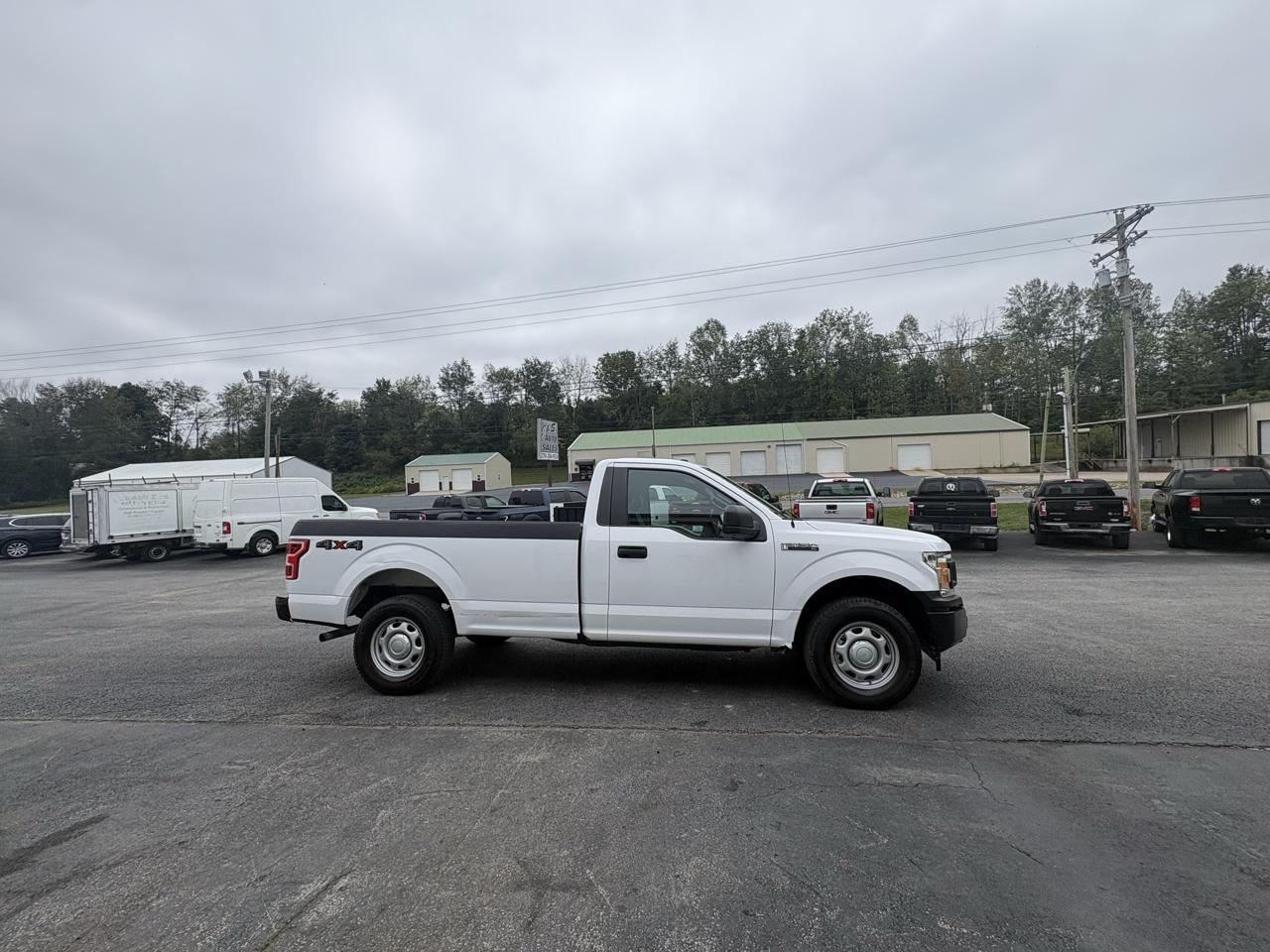 Ford F-150 4WD Reg Cab 145" XL 2019