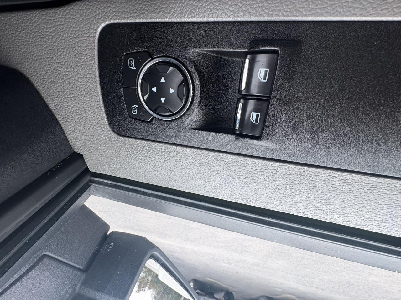 Ford F-150 4WD Reg Cab 145" XL 2019