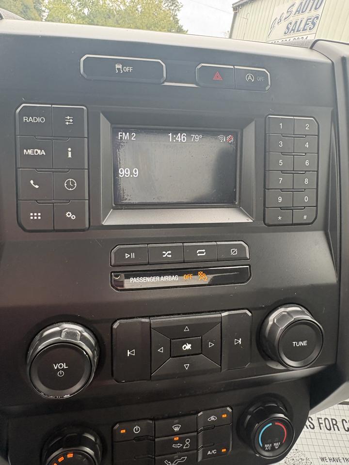 Ford F-150 4WD Reg Cab 145" XL 2019