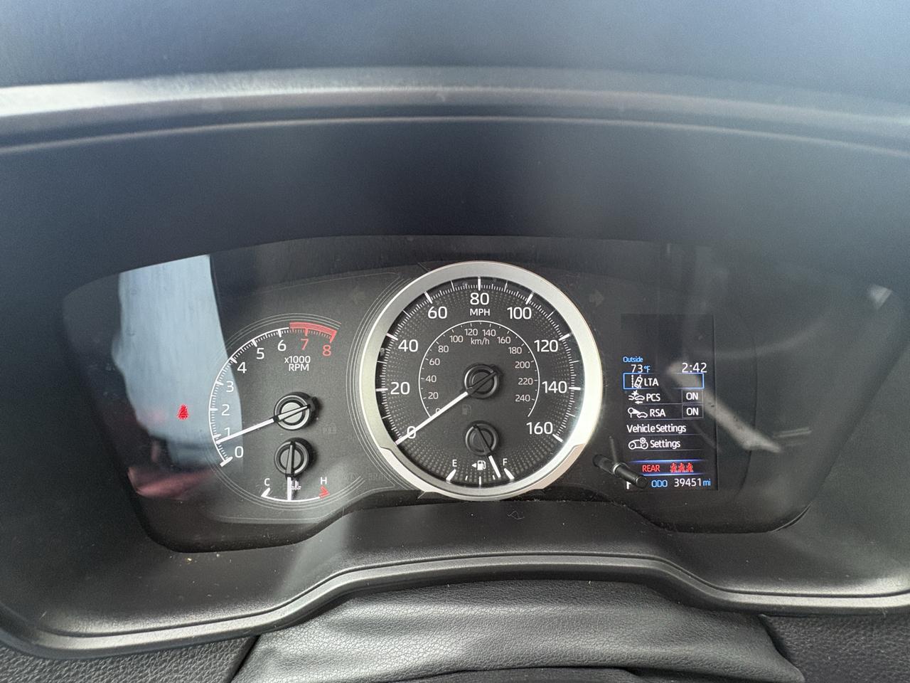 Toyota Corolla LE CVT (Natl) 2022