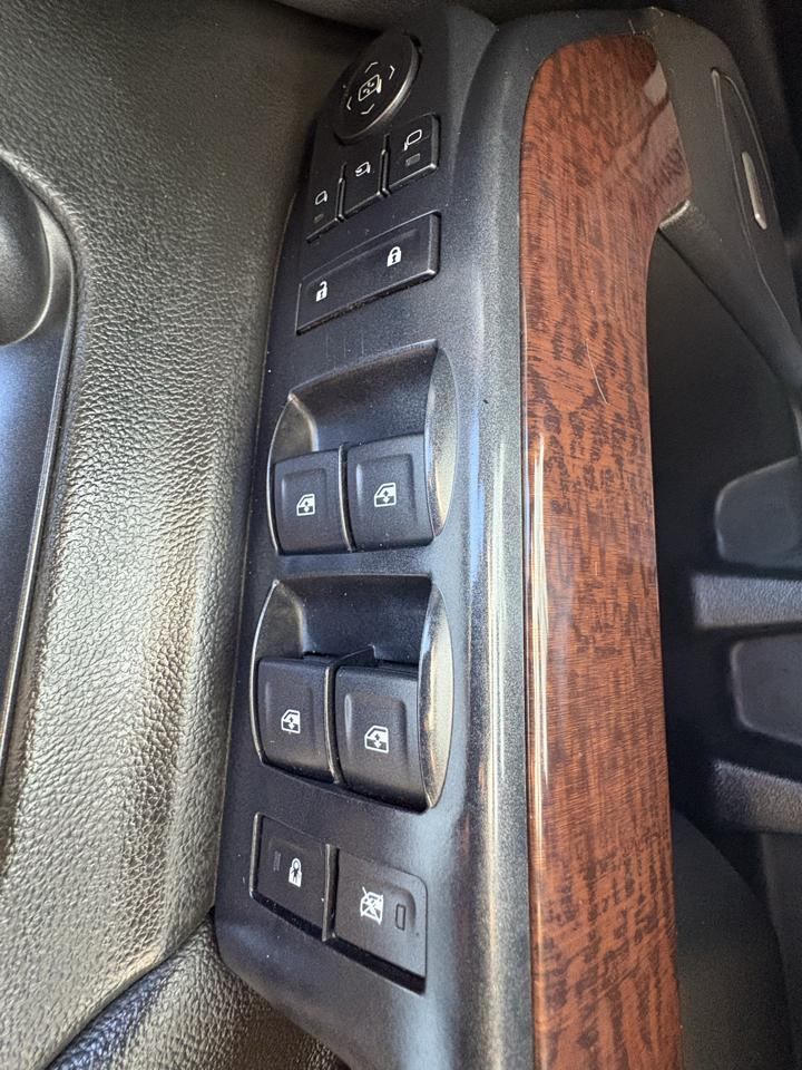 GMC Sierra 1500 4WD Crew Cab 143.5" SLT 2018